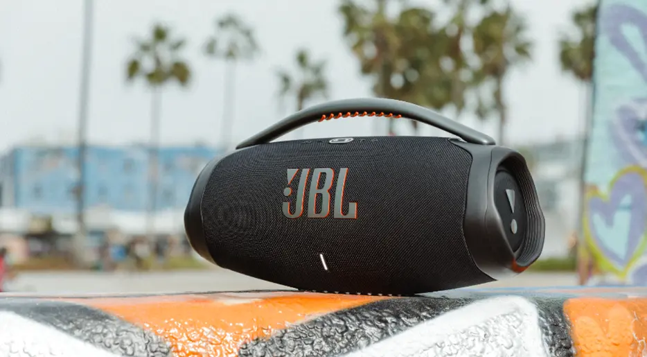 Caixa de som JBL Boombox 3 preta